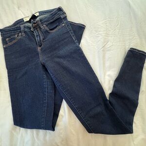 Abercrombie & Fitch Dark Blue Skinny Jeans